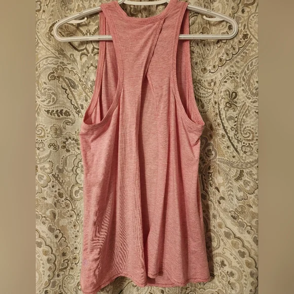 Lululemon tie open back - Picture 2 of 2